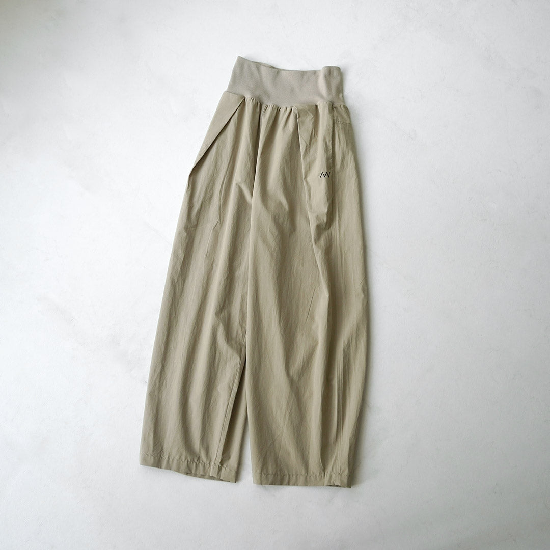YENN（イェン） ウエストリブ カーブパンツ