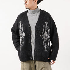 black / M