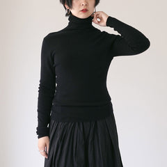 black / F