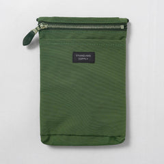 green / F
