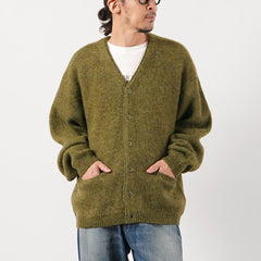 olive / M