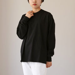 black / F