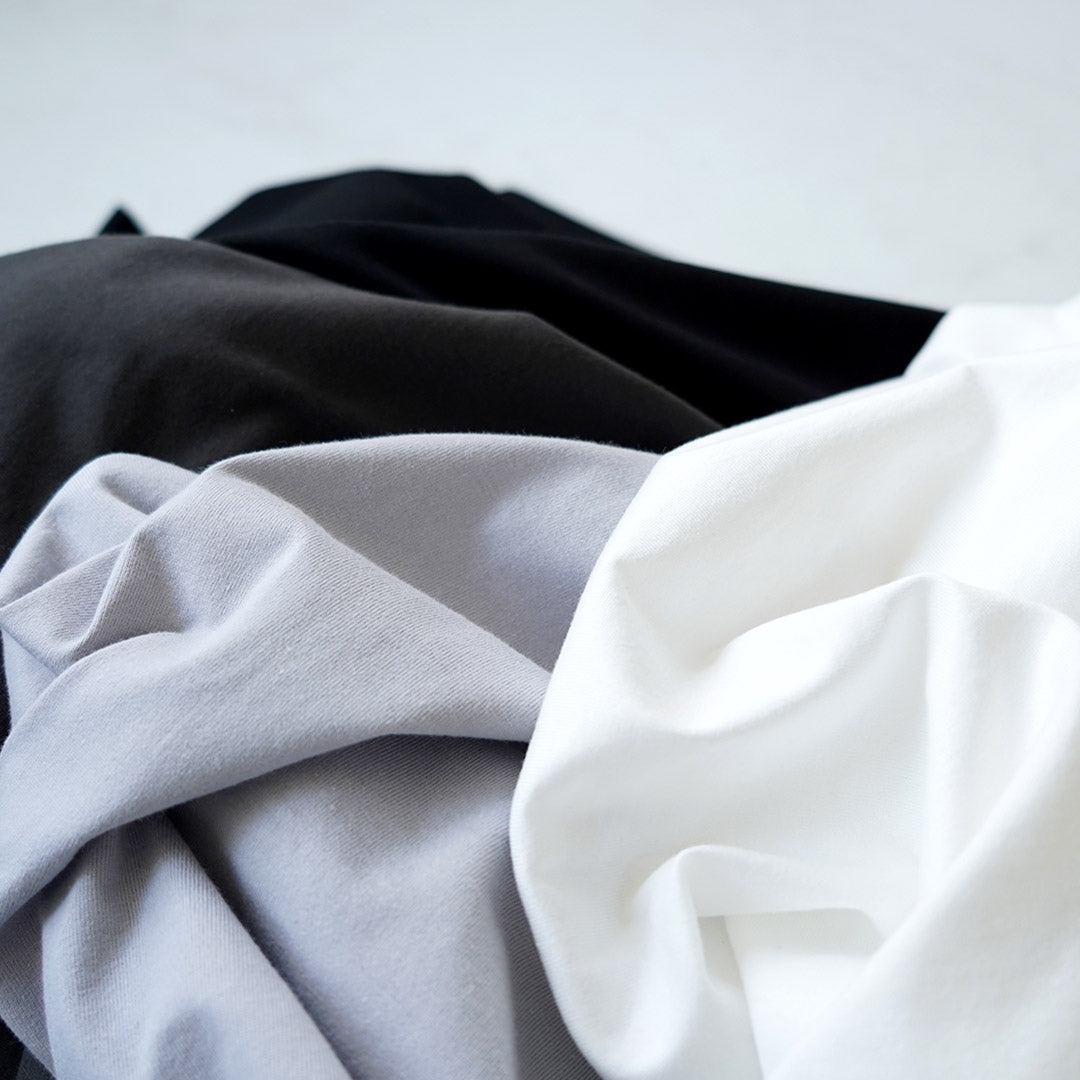 TRAVAIL MANUEL（トラバイユマニュアル） ミディ天竺 バックラウンド ロングスリーブ Tシャツ 日本製
