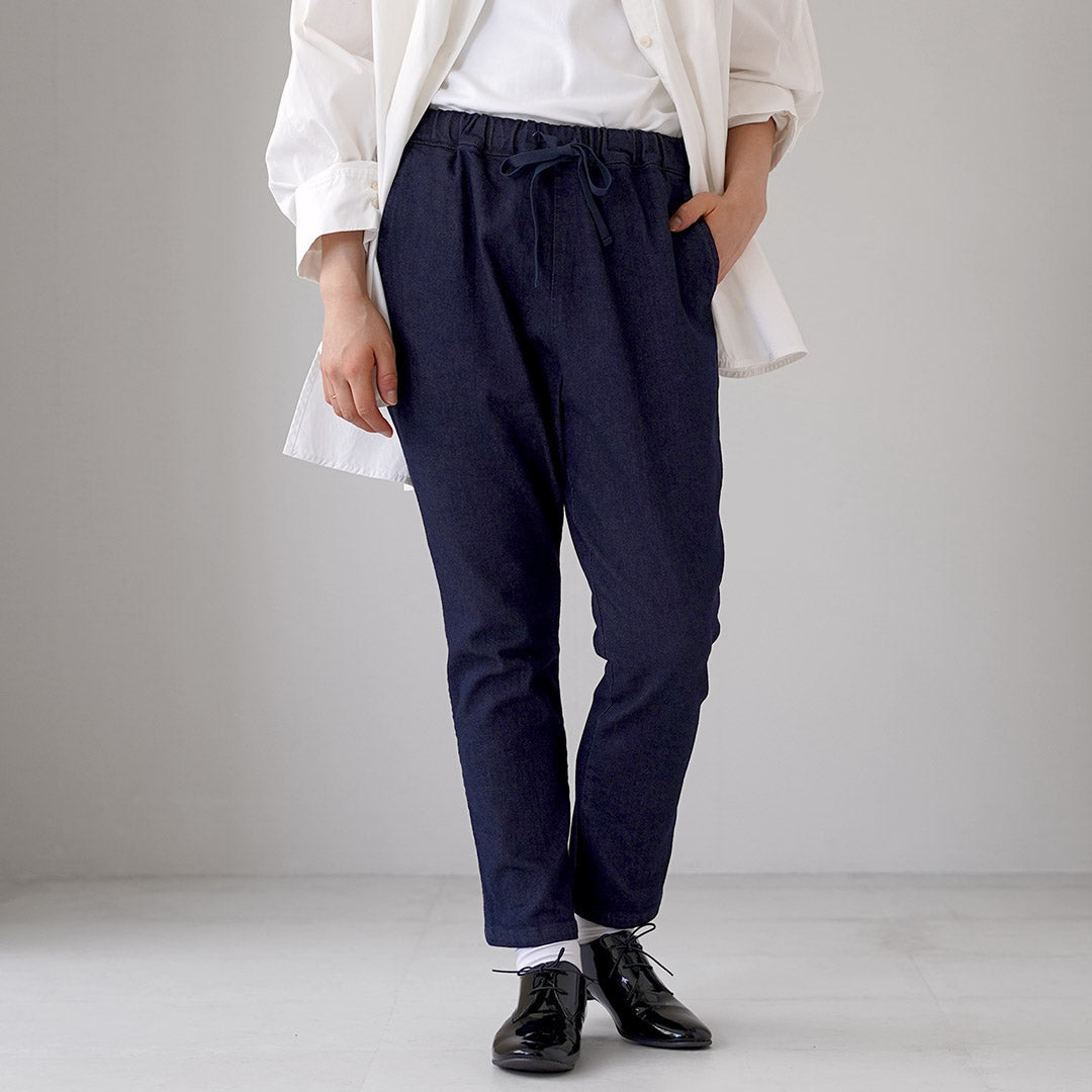 TRAVAIL MANUEL（トラバイユマニュアル） ストレッチデニム ペグパンツ 日本製