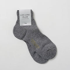 gray / M