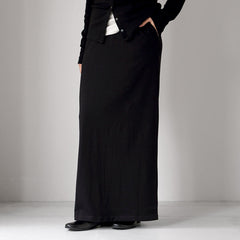 black / 1