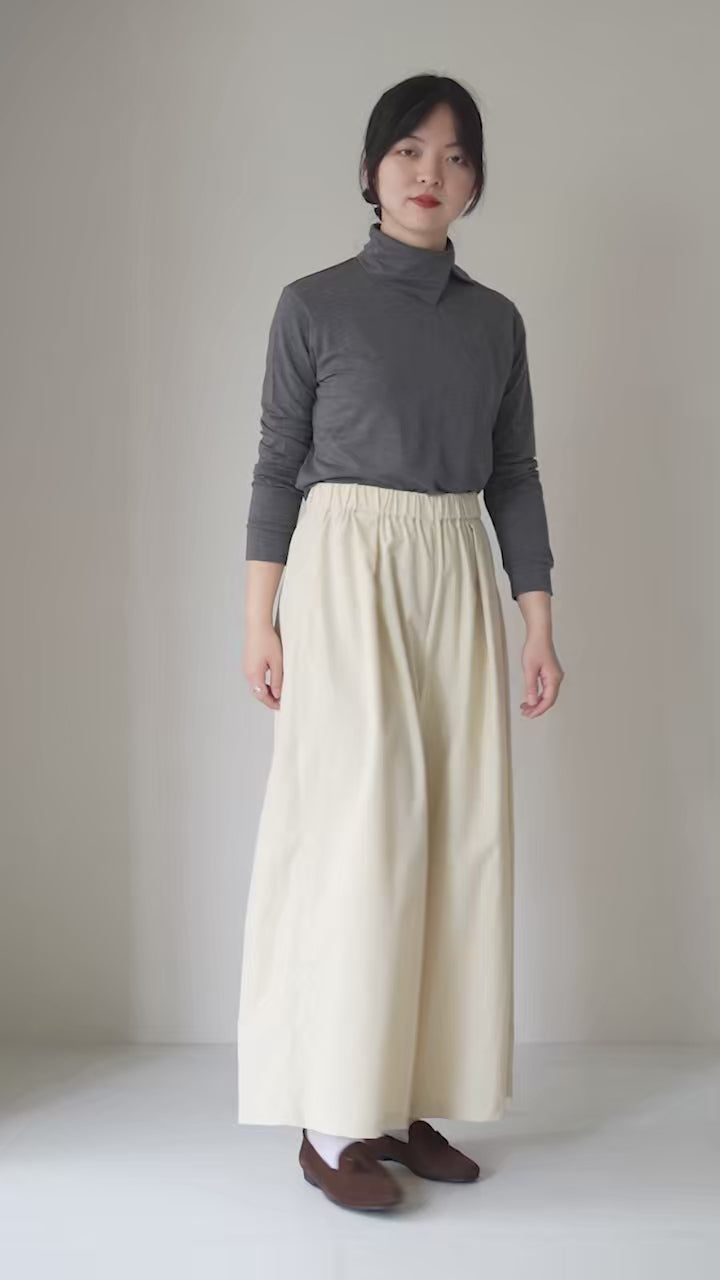 mizuiro ind（ミズイロインド） コーデュロイ タック ワイド パンツ